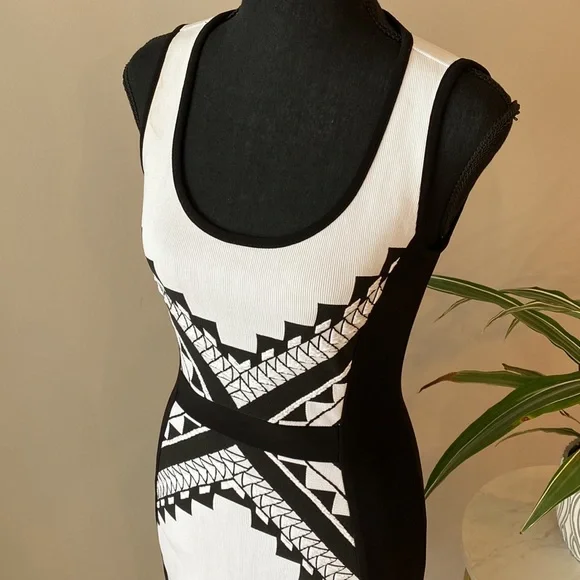 Joseph Ribkoff Bodycon Dress - Picture 2 of 9